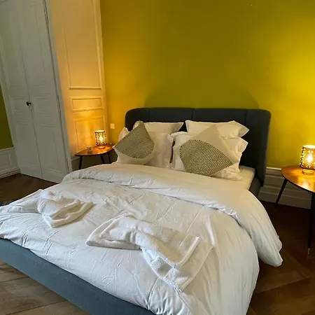 Apartment Au Chateau Ars *