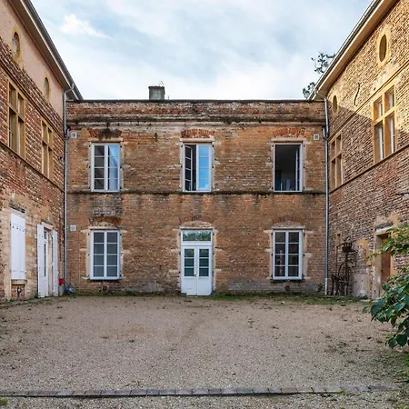 Au Chateau Ars *