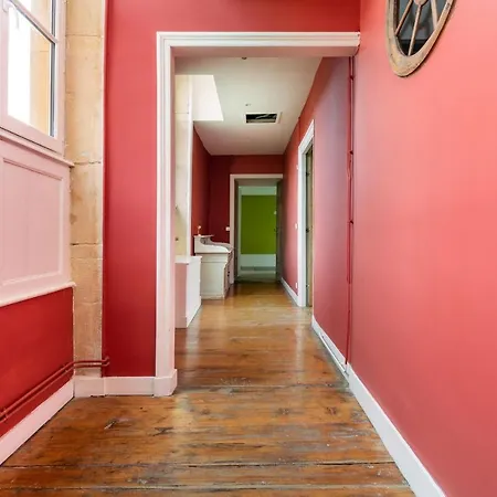 Au Chateau Ars Apartment *